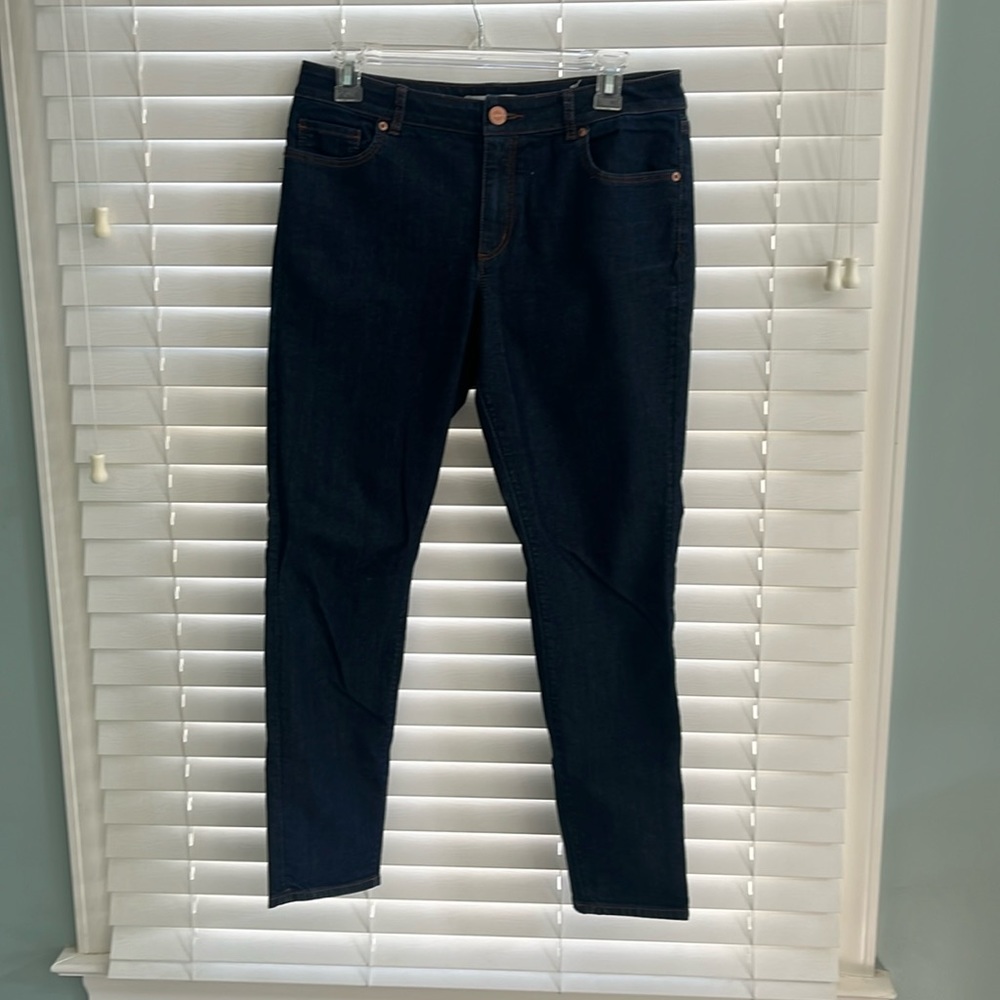 Women's loft, curvy skinny jeans, size 10 petite